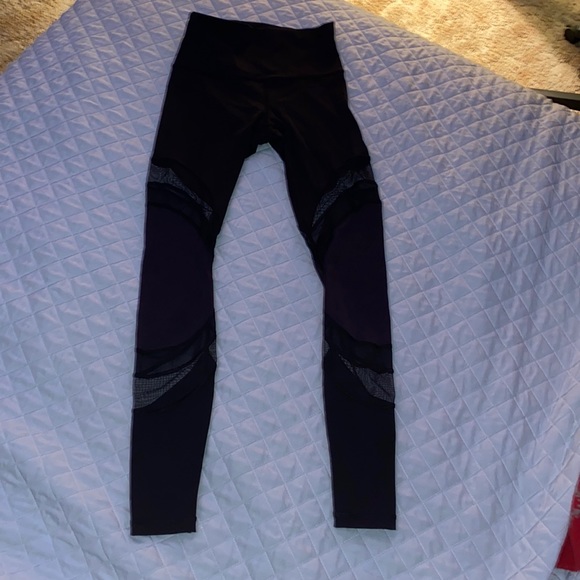 Lululemon wunder under mesh leggings - Picture 3 of 12